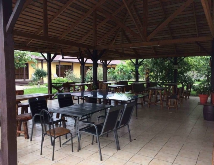 Рестораны и бары - Коттеджный комплекс «Бамбора» Гудаута